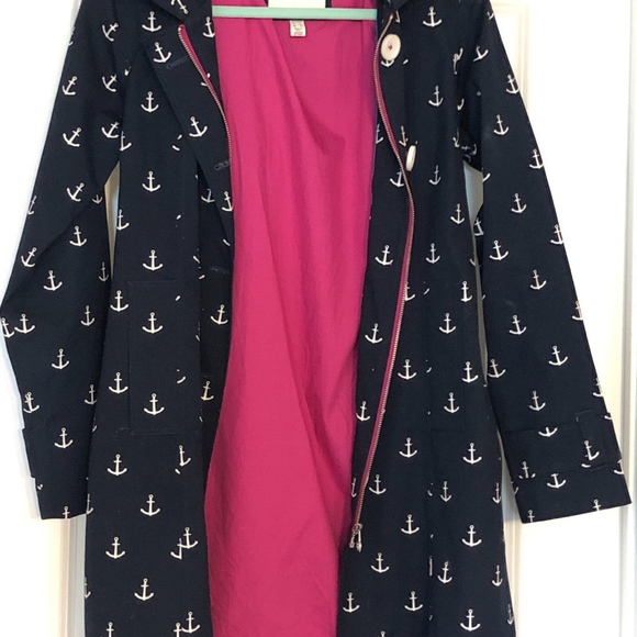 Hatley hooded Raincoat - Picture 2 of 6